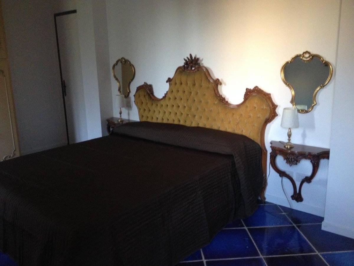 B&B Amendola バーリ エクステリア 写真